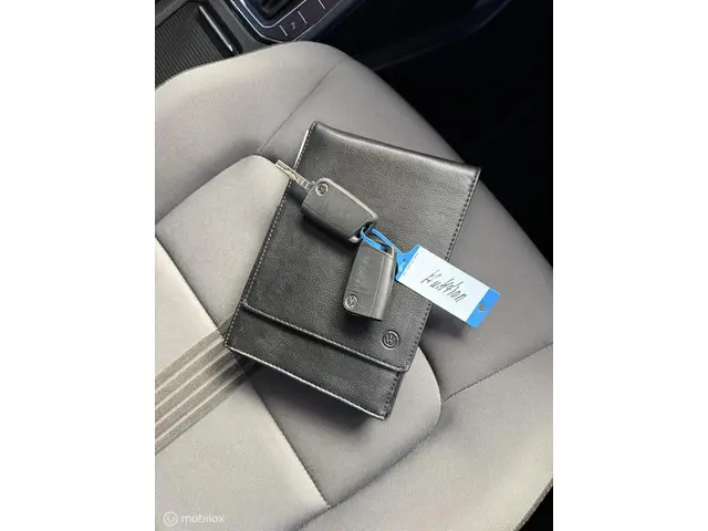 Volkswagen Golf Sportsvan 1.2 TSI Highline 2016 Benzine 23