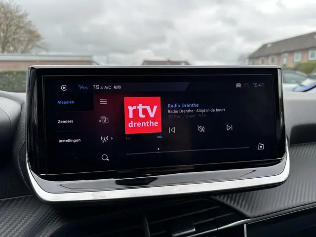 Peugeot 208 1.2 Turbo 100 PK Allure 2025 Benzine 40