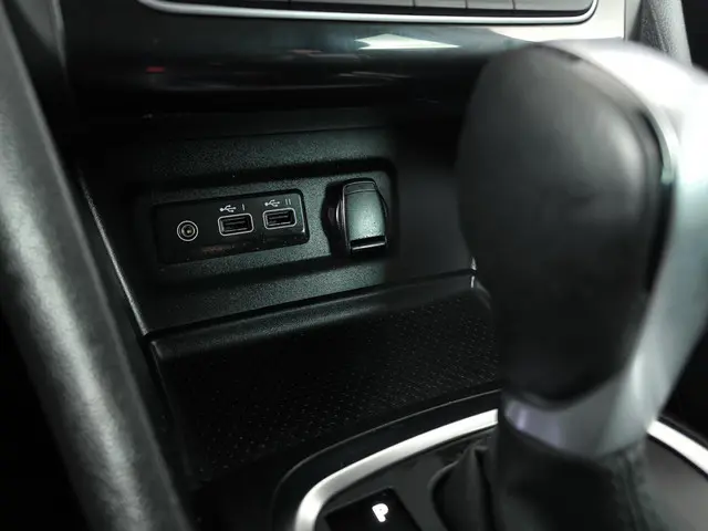 Renault Mégane Estate 1.3 TCe 140 Techno 2023 Benzine 34