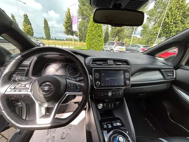Nissan Leaf Tekna 40 kWh 2019 Elektrisch 11
