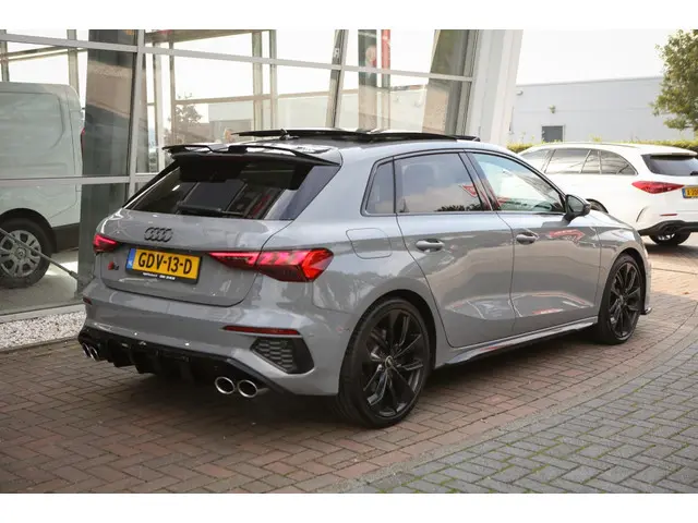 Audi S3 Sportback 2.0 TFSI S3 | Pano | Milltek | 2021 Benzine 30