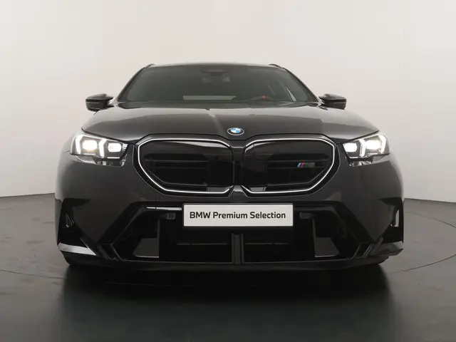 BMW M5 5-serie Touring 2025 Hybride Benzine 6