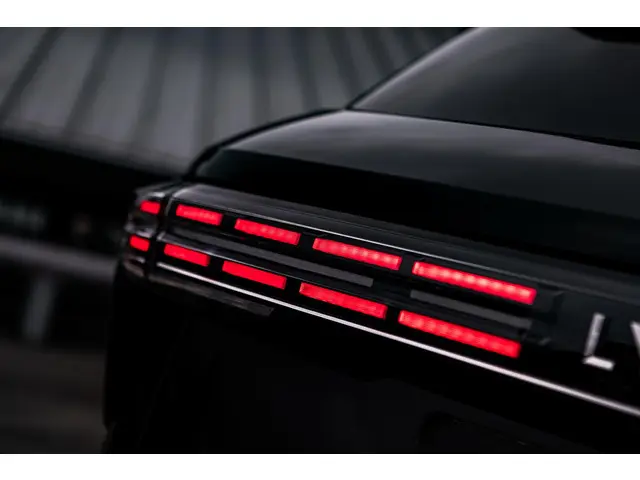 Lynk & Co 01 1.5 More 2025 Hybride Benzine 43