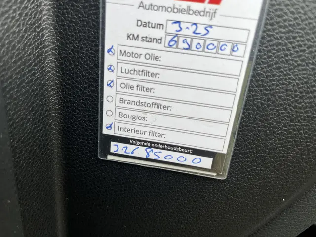 Mercedes-Benz GLC 250 4MATIC 2018 Benzine 13