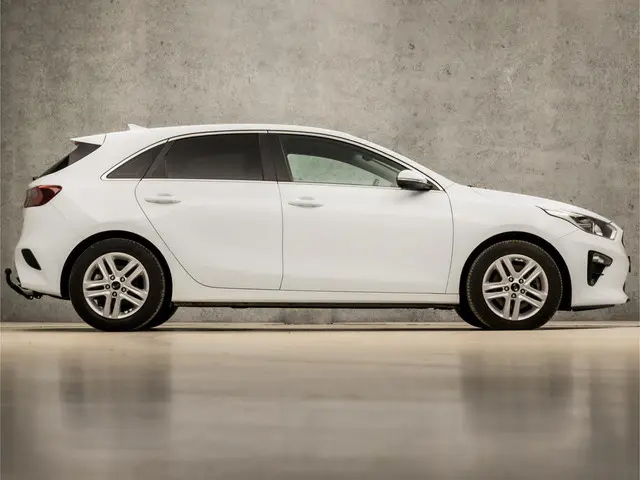 Kia Ceed 1.0 T-GDi DynamicLine 2018 Benzine 4