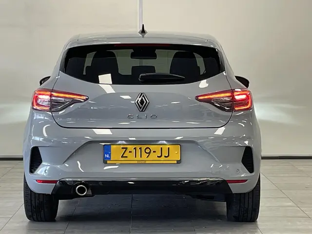 Renault Clio 1.0 TCe 90 GPF techno 2024 Benzine 22