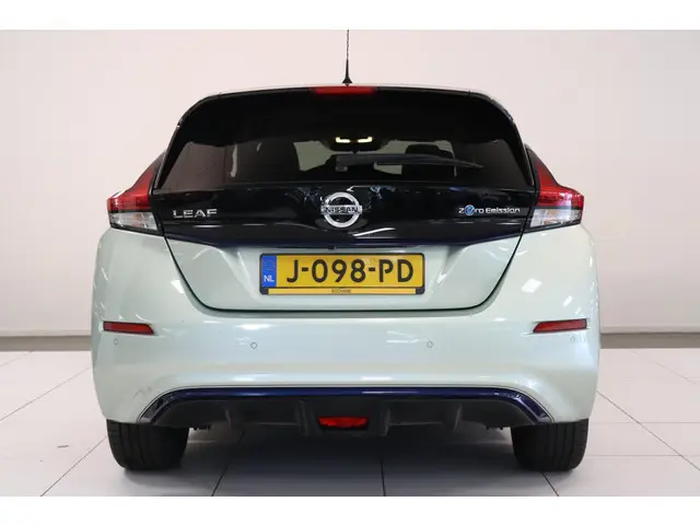 Nissan Leaf N-Connecta 40 kWh 2020 Elektrisch 19