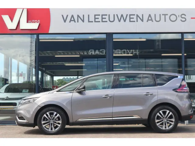 Renault Espace 1.8 TCe Limousin 7p. 2018 Benzine 10