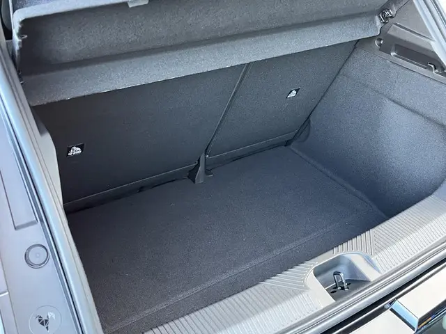 Renault 5 comfort range techno 52 kWh 2024 Elektrisch 18