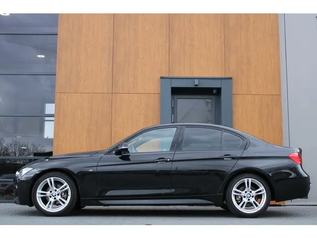 BMW 3 Serie 2