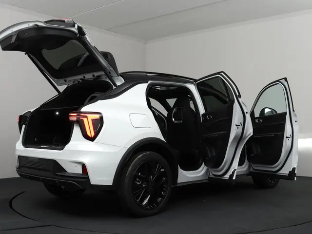 Lynk & Co 01 1.5 More 2025 Hybride Benzine 43