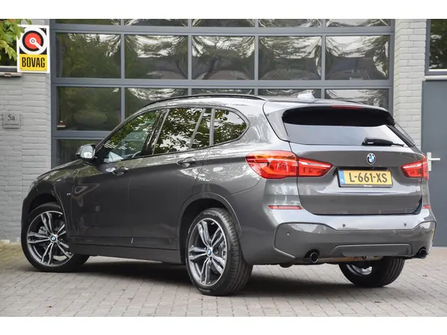 BMW X1 xDrive25i 2016 Benzine 4