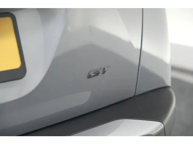 Peugeot 2008 PureTech 130 EAT8 GT 2024 Benzine 24