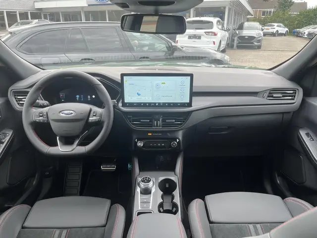 Ford Kuga 2.5 PHEV ST-Line X 2025 Hybride Benzine 19