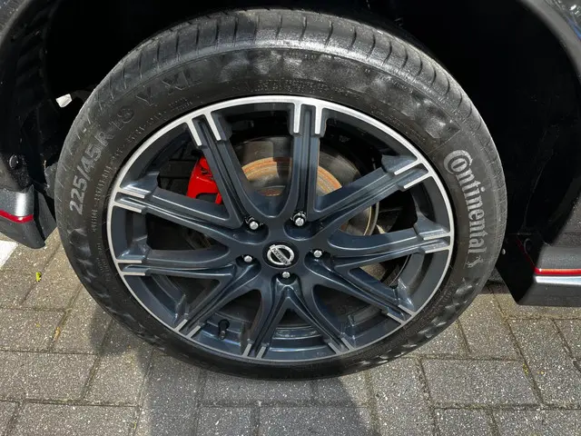 Nissan Juke 1.6 Turbo NISMO 2013 Benzine 24