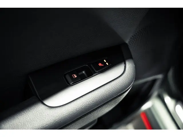 Kia Ceed 1.6 T-GDi GT 2023 Benzine 23