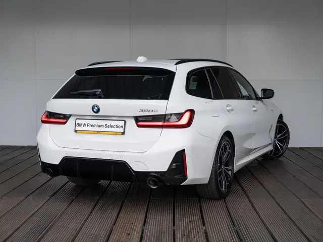 BMW 3 Serie 2
