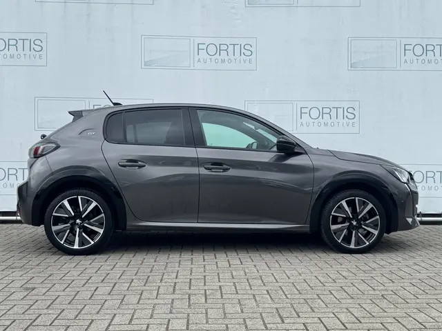 Peugeot 208 1.2 PureTech GT 2022 Benzine 7