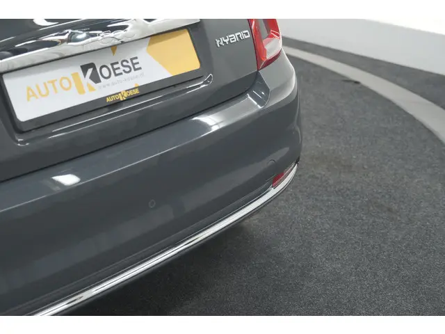 Fiat 500 1.0 Hybrid Dolcevita 2022 Benzine 24