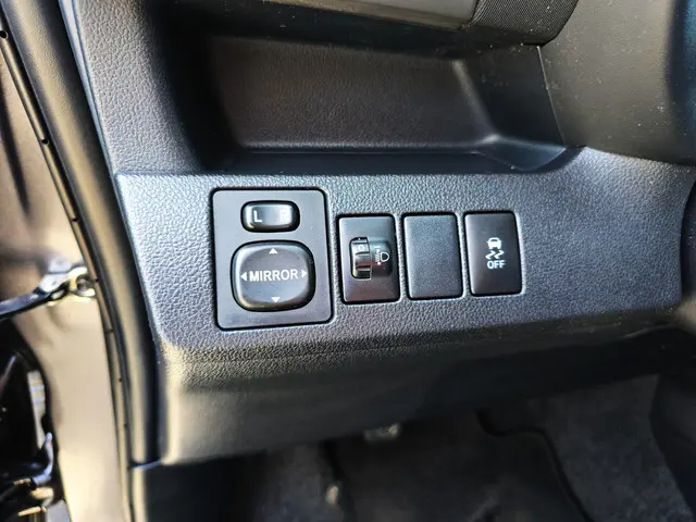 Toyota Verso-S 1.3 VVT-i Aspiration 2013 Benzine 20