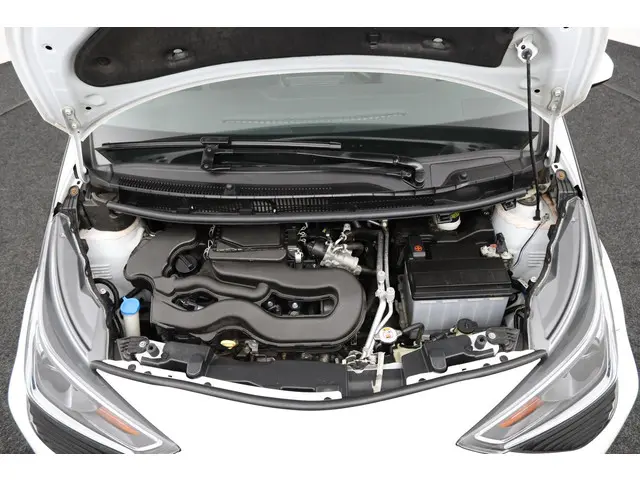 Toyota Aygo 1.0 VVT-i x-play 2022 Benzine 34