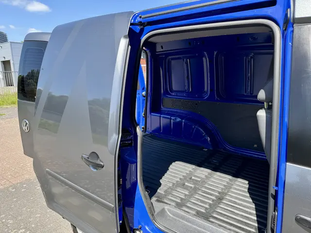 Volkswagen Caddy 2.0 TDI 4Motion 2015 Diesel 5