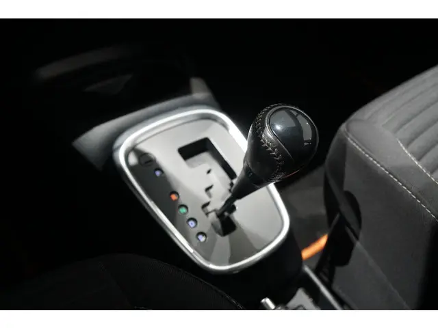 Toyota Yaris 1.5 Hybrid Active 2019 Hybride Benzine 14