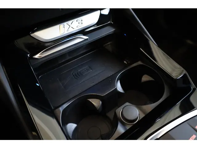 BMW iX3 Executive 80 kWh 2023 Elektrisch 19