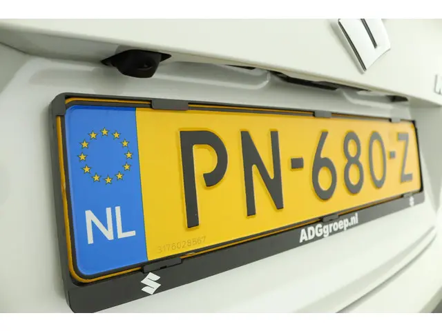 Suzuki Ignis 1.2 Stijl Smart Hybrid 2017 Benzine 41