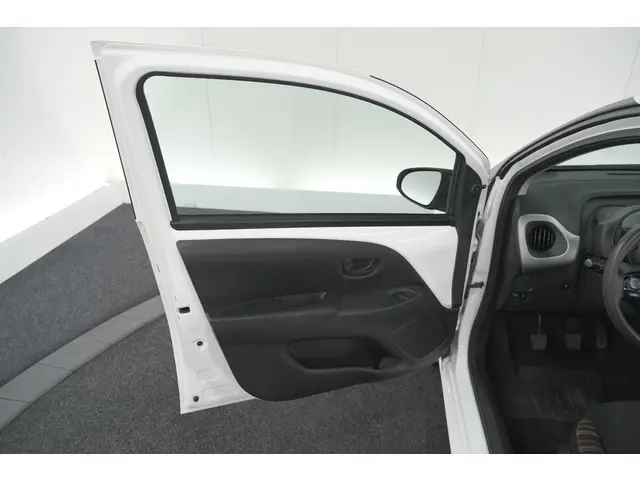 Citroën C1 1.0 e-VTi Airscape Feel 2015 Benzine 57