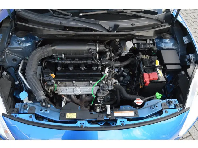 Suzuki Swift 1.2 Select 2017 Benzine 11
