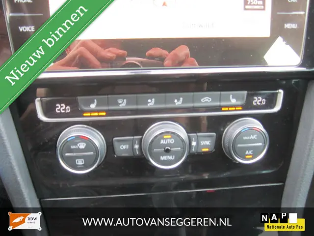 Volkswagen Golf Variant 1.4 TSI Highline 2017 Benzine 39