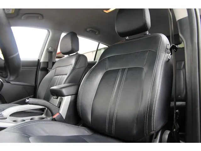 Kia Sportage 1.6 GDI World Cup Edition 2014 Benzine 28