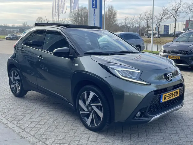 Toyota Aygo X 1.0 VVT-i MT Envy 2022 Benzine 4