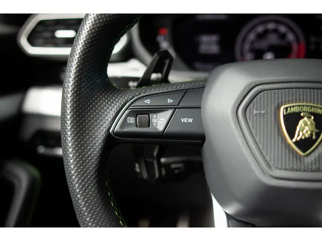 Lamborghini Urus 4.0 V8 2019 Benzine 42