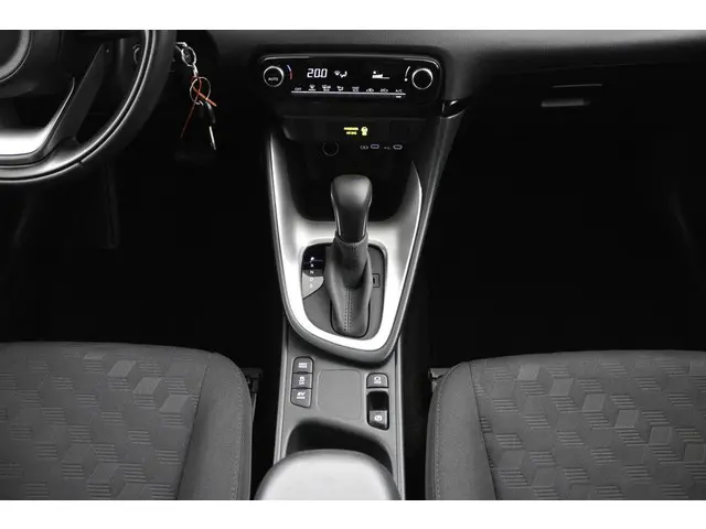 Toyota Yaris 1.5 Hybrid 115 2024 Hybride Benzine 26