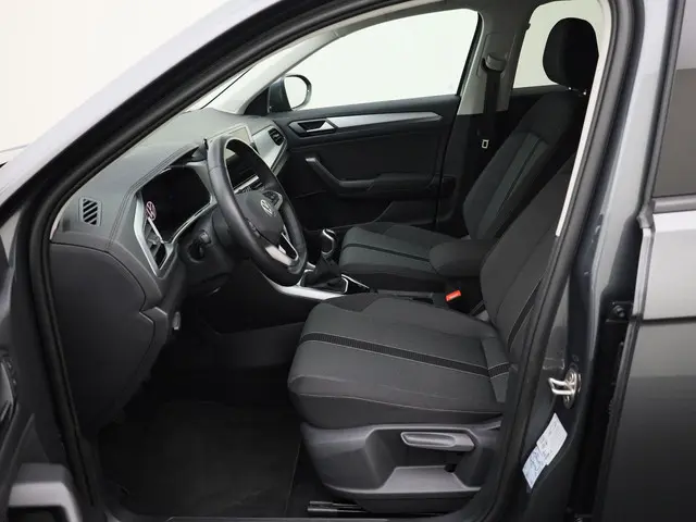 Volkswagen T-Roc 1.0TSI/116PK Life 2025 Benzine 16