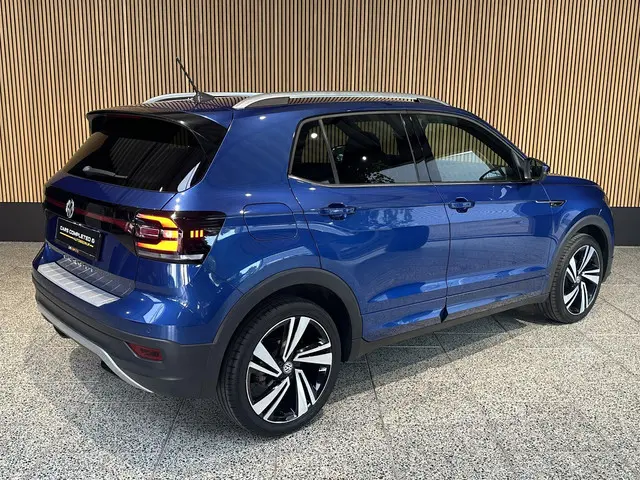 Volkswagen T-Cross 1.0 TSI Style Business R 2019 Benzine 22