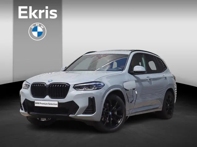 BMW X3 xDrive30e 2023 Hybride Benzine