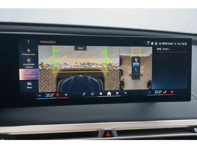 BMW iX xDrive40 2023 Elektrisch 30