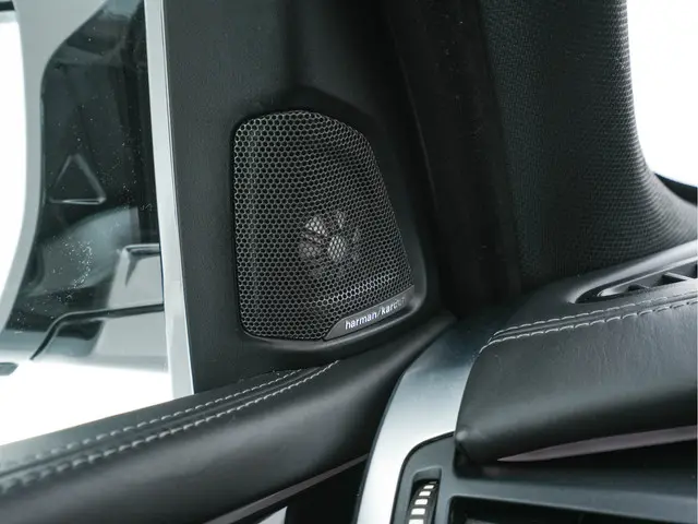 BMW X5 M High Executive M-Sportpack 2016 Benzine 26