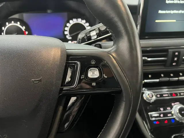 Lincoln Corsair 2.0T Reserve 2021 Benzine 10