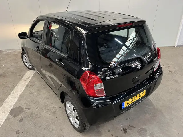 Suzuki Celerio 1.0 Exclusive Airco Blutooth 2015 Benzine 18