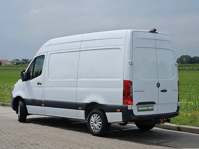 Mercedes-Benz Sprinter 317 2022 Diesel 6