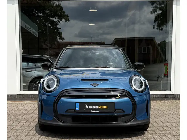 MINI Electric Cooper SE Classic 33 kWh 2022 Elektrisch 15
