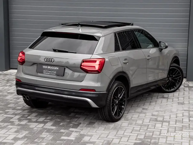Audi Q2 35 TFSI S-Line 2020 Benzine 4