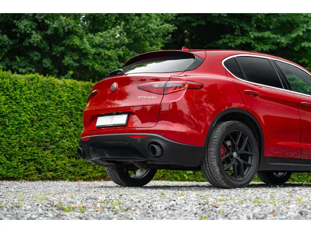 Alfa Romeo Stelvio 2.0 T AWD 2017 Benzine 24