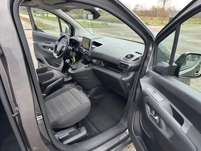 Opel Combo life 1.2 Turbo L1H1 Edition 2018 Benzine 13