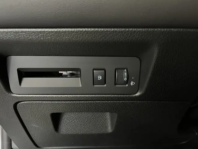 BYD SEAL U 1.5 DM-i FWD Boost 2025 Hybride Benzine 32