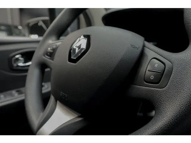 Renault Captur 0.9 TCe Authentique 2017 Benzine 20